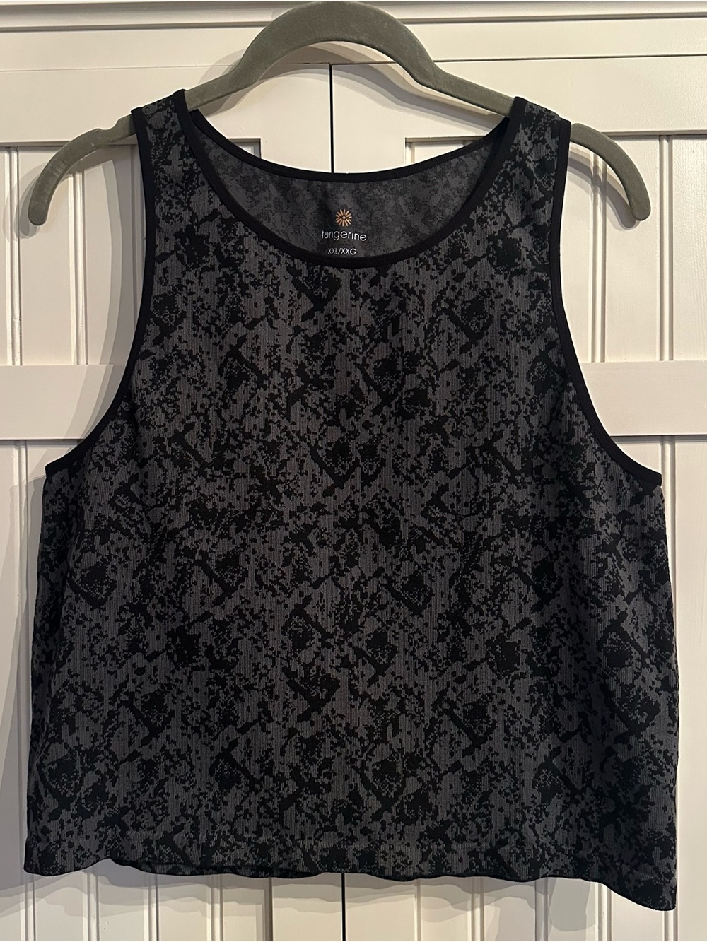 Tangerine Black and Gray Printed Sleeveless Cropped Tank Size XXL